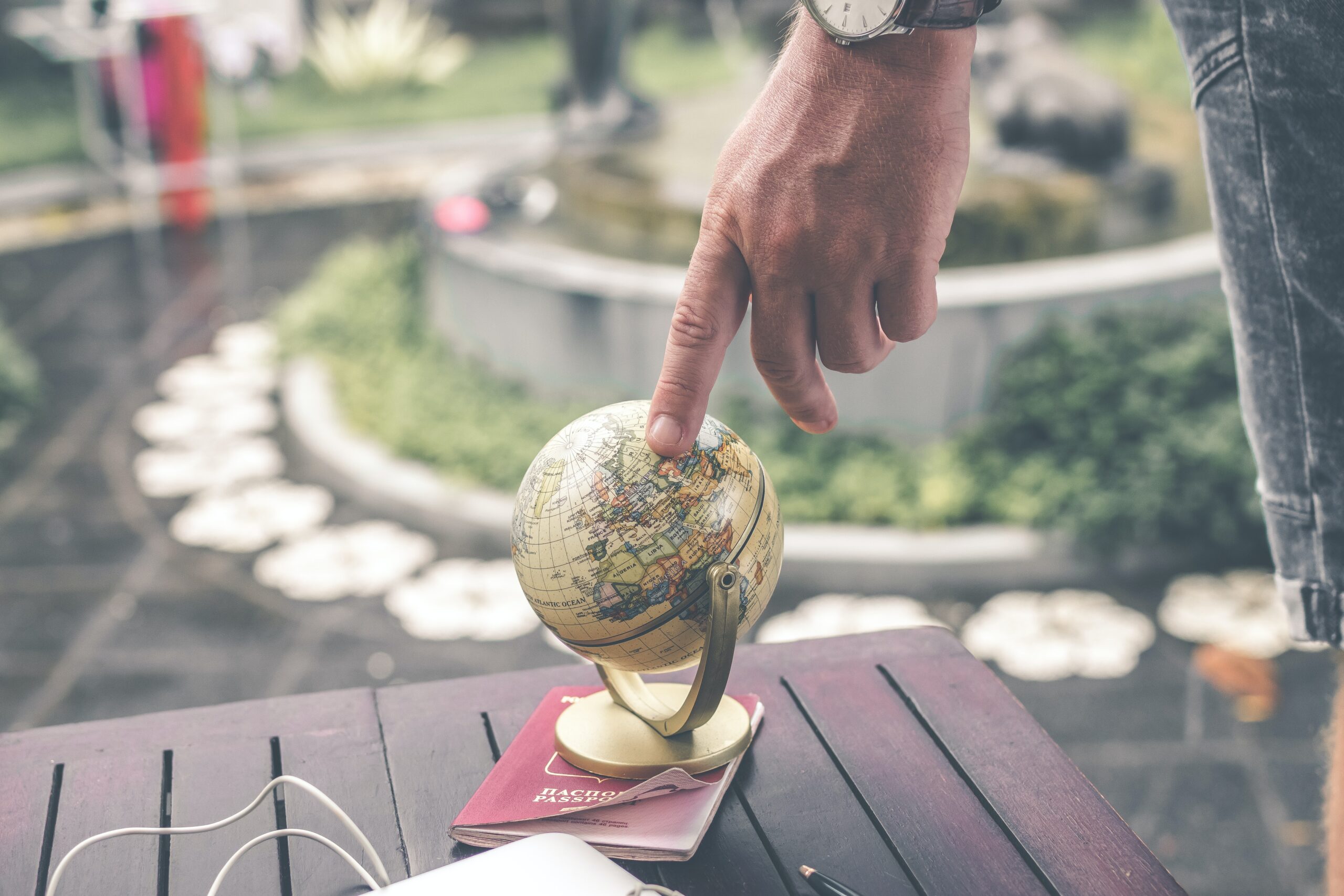 Top 10 Reasons to Study Abroad